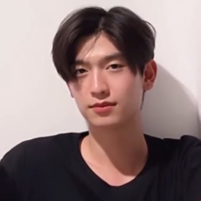 อาจู ◡̈ tweet media