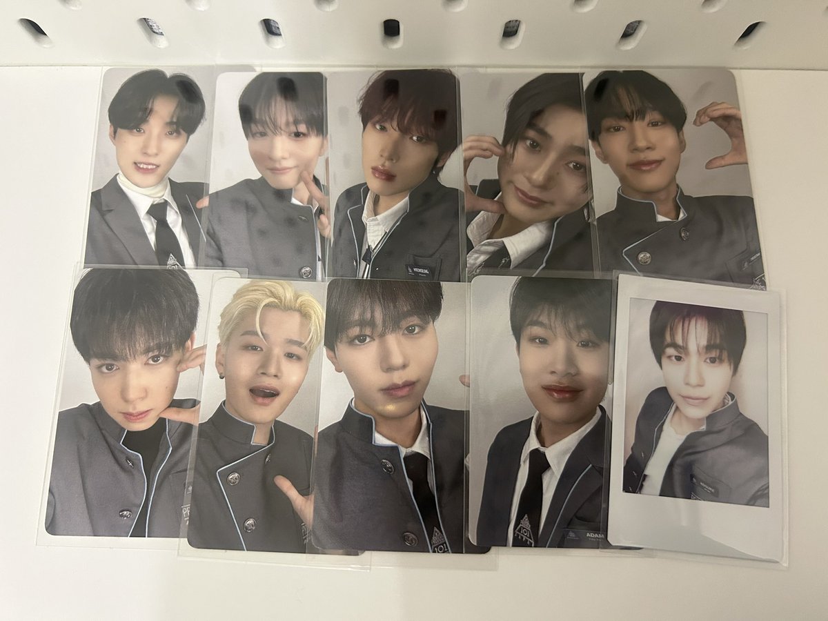 よん。 tweet media