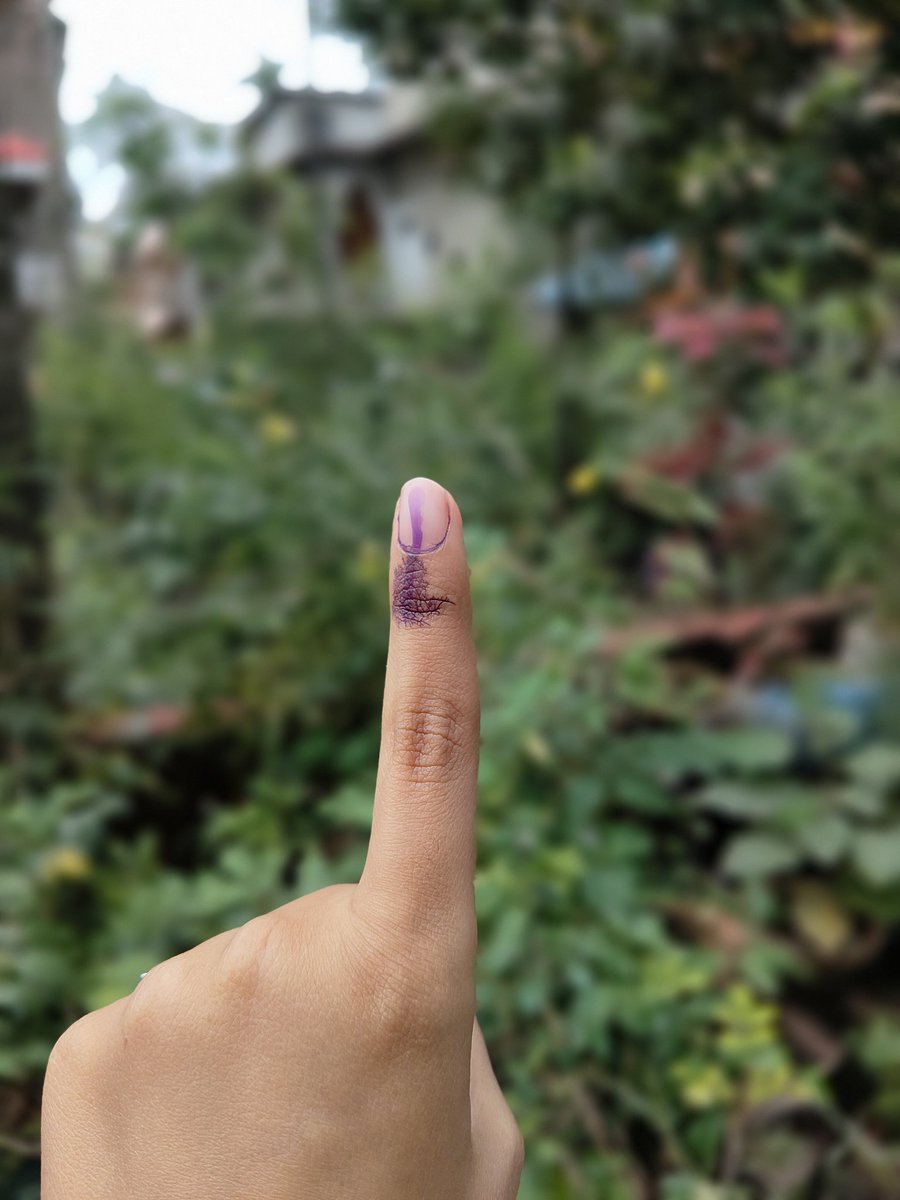 VishCash19's tweet photo. I voted. Did you?
#FirstTimeVoter
#AssamElections
#ConstitutionalRight https://t.co/8w9Ez8Fusx
