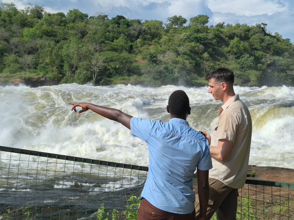 SafarisStandard's tweet photo. Are you team River Nile? ✋ Then capturing photos at the Victoria Nile and the powerful Murchison Falls is a no-brainer. 📸😜
#murchisonfallsnationalpark #touruganda #safariwithstandardsafaris #ugandasafaris #tours https://t.co/oZJR1W2fDW