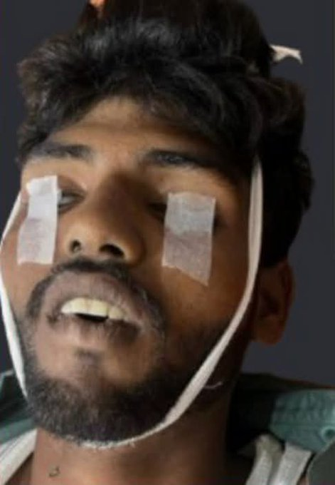 ayesha16g's tweet photo. #Pakistan: A #Christian boy Dawood was shot & killed by a #Muslim man, Muhammad Junaid in #Sheikhupura.
Dawood had caught Muhammad for sexually assaulting his maternal uncle son. Out of personal grudge over this incident, Muhammad murdered Dawood Masih.
#ChristiansUnderAttack https://t.co/tQeqcUIkmE