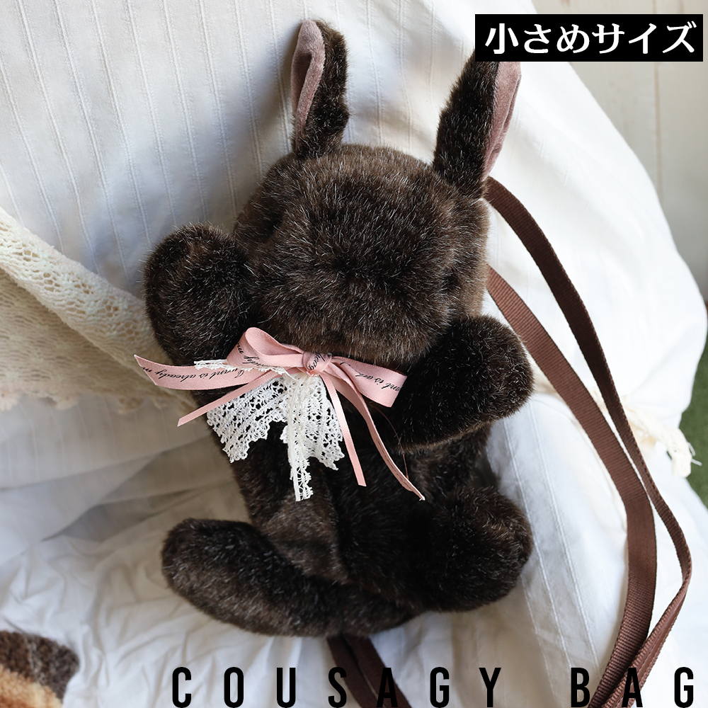 fuwa2mee2's tweet photo. minneさんで販売開始しました
たっけーので、見るだけで、見るだけでもいいのです
まるくてかわいいなあ
入り口は16cmと狭いのですが、入れてしまえば内側は割と広いですよ（500mlペットボトル入ります）
---------------------------------
もっふもふなセレブな仔うさぎ種バッグ
【ラビットフェイクファー】RSP-1734C　20,000円
https://t.co/Chhh1JofEX