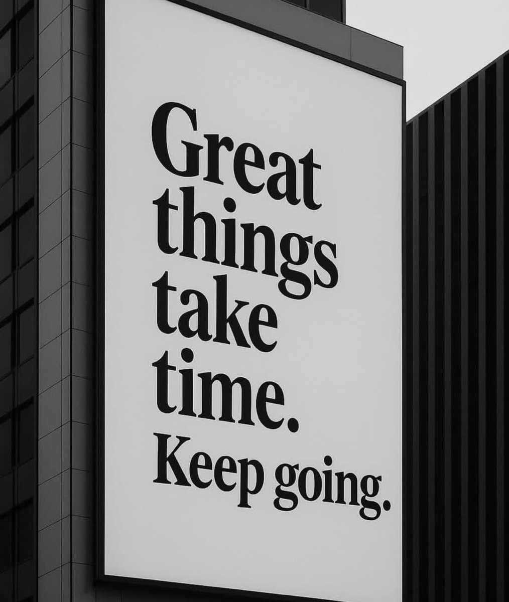 emmiesworld tweet media