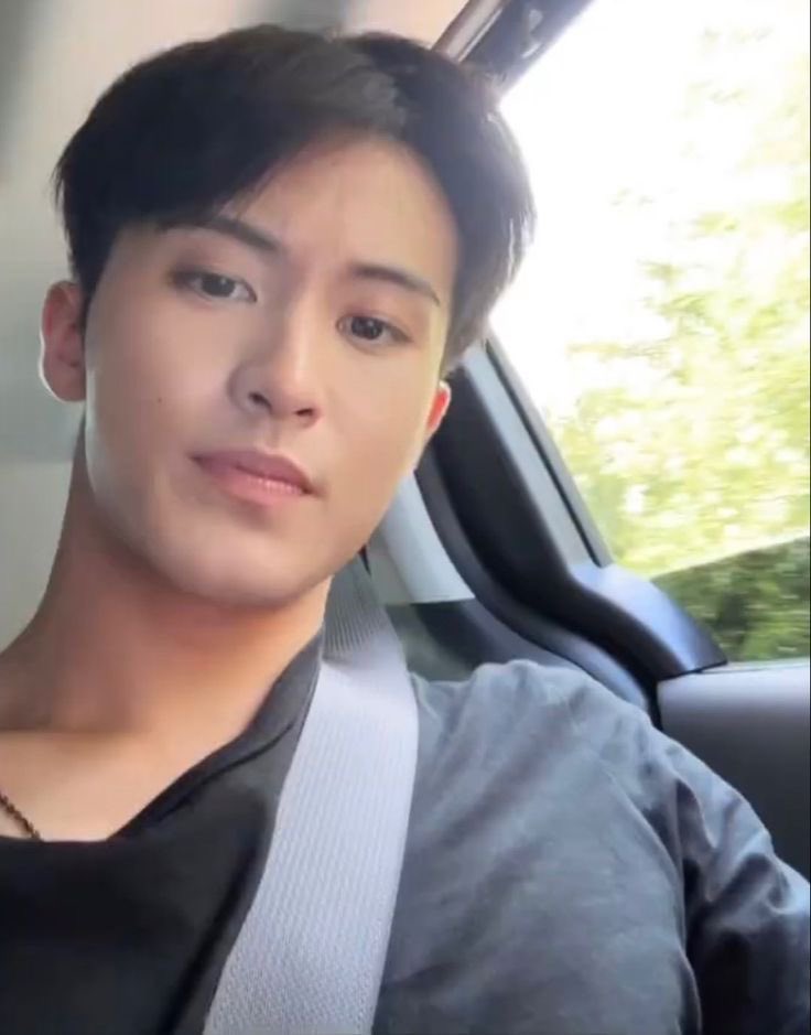 ⳽ᥙᥒᑯᥲᥱ tweet media