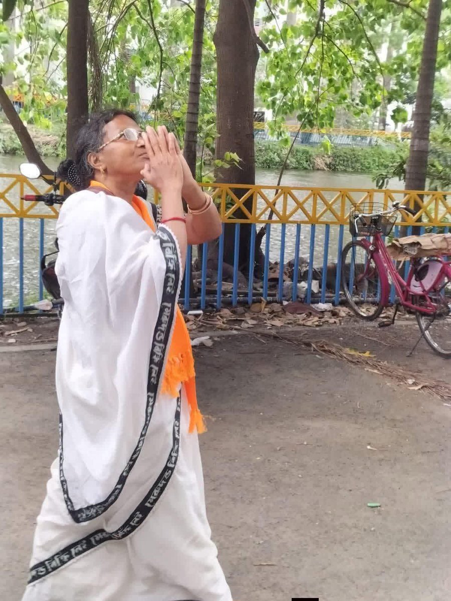 সর্বভারতীয় তৃণমূল কংগ্রেস (উত্তর কলকাতা), সমর্থক tweet media