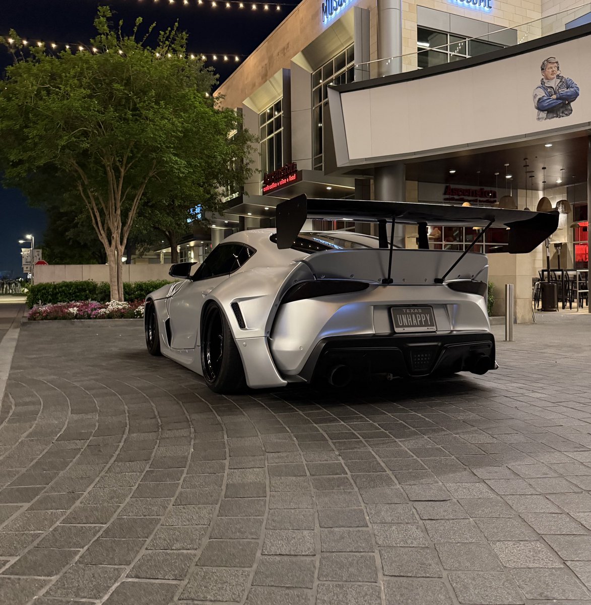 Zachology tweet media