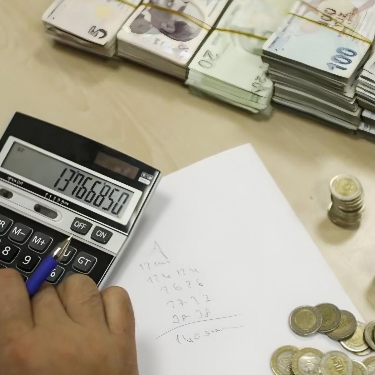 İYİ Partili Selçuk Türkoğlu: “Son 18 yılda iktidara yakın holdinglerin 200 milyar dolar vergisi silindi.”