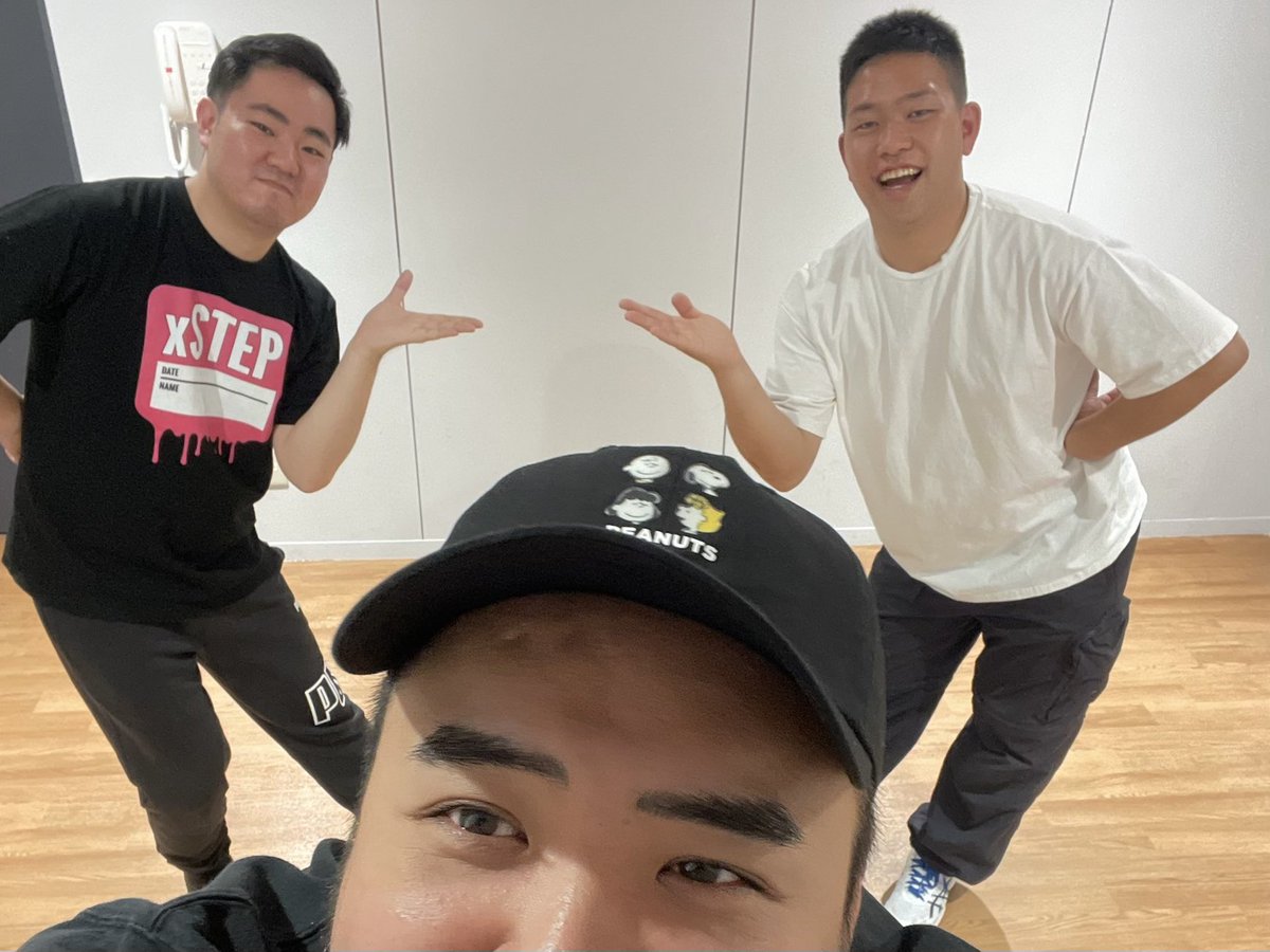 xSTEP(バイステップ) tweet media