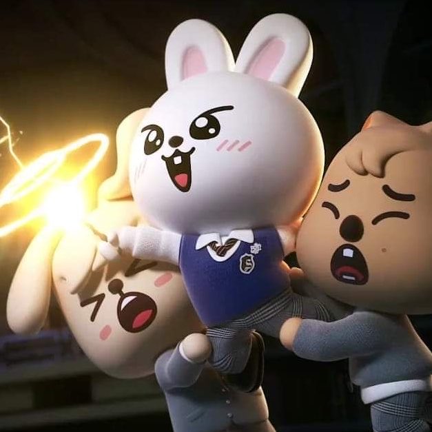 Mia !! 👻 tweet media