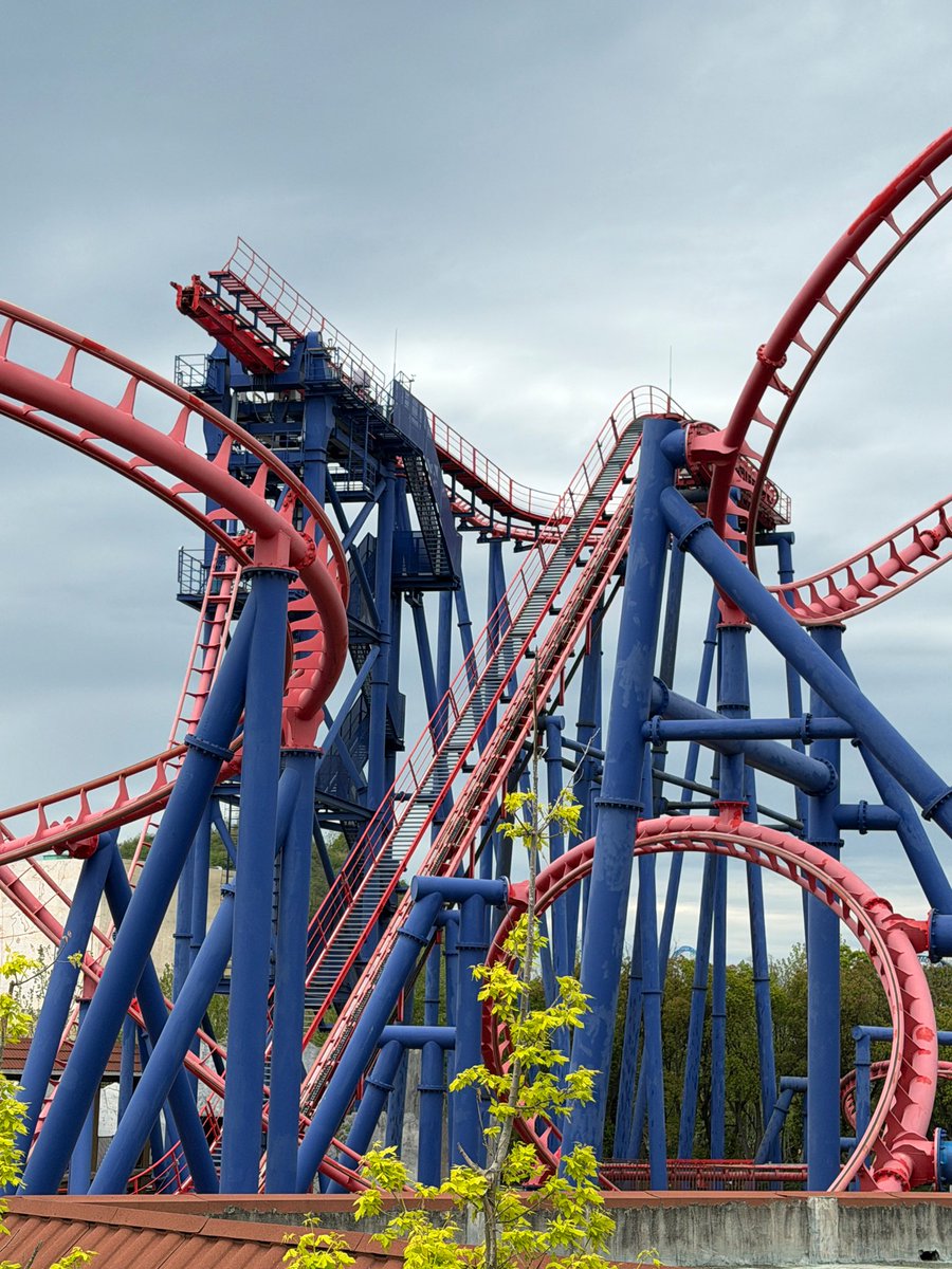 coasterstudios's tweet photo. Today we’re riding Beyond the Cloud and a Jinma Broken Rail Coaster at Suzhou Amusement Land Forest World! I cannot believe i’m here!! https://t.co/YudO1sE50Y