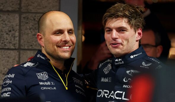 Nachez98's tweet photo. 🚨 BOMBAZO EN LA F1

💥 Gianpiero Lambiase FICHA POR MCLAREN y Andrea Stella PODRÍA VOLVER A FERRARI

👉🏻 Lambiase abandonará Red Bull en 2027 y se unirá a McLaren en 2028

👉🏻 El movimiento de Stella sería el mismo, ya que una operación depende de la otra

📰 @telegraaf https://t.co/UAWKkhs2Qz