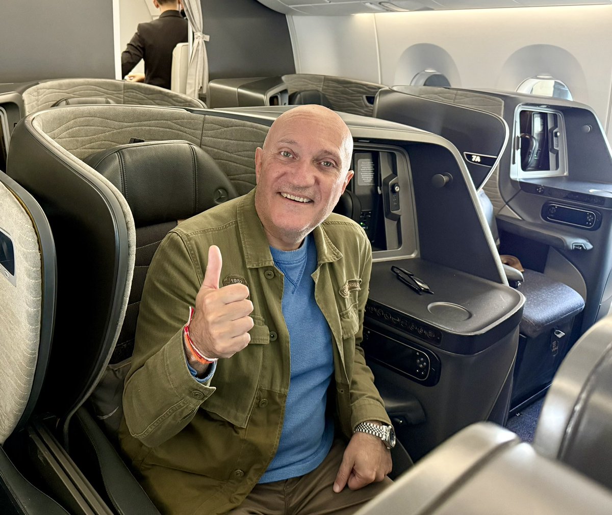 Juan Jesús Vallejo tweet media