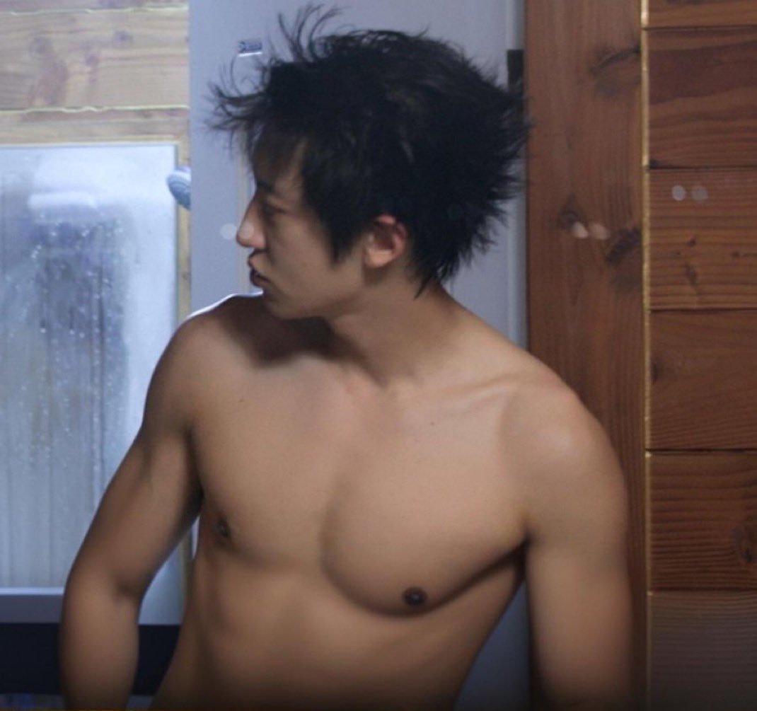 PCY BASE tweet media