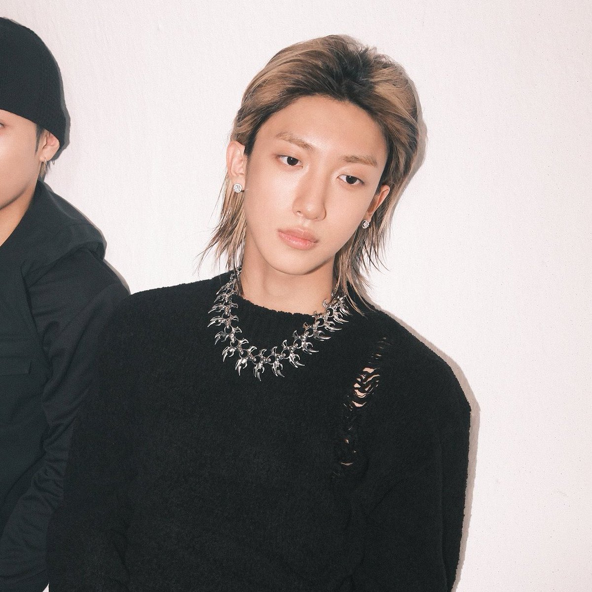 우악이 tweet media