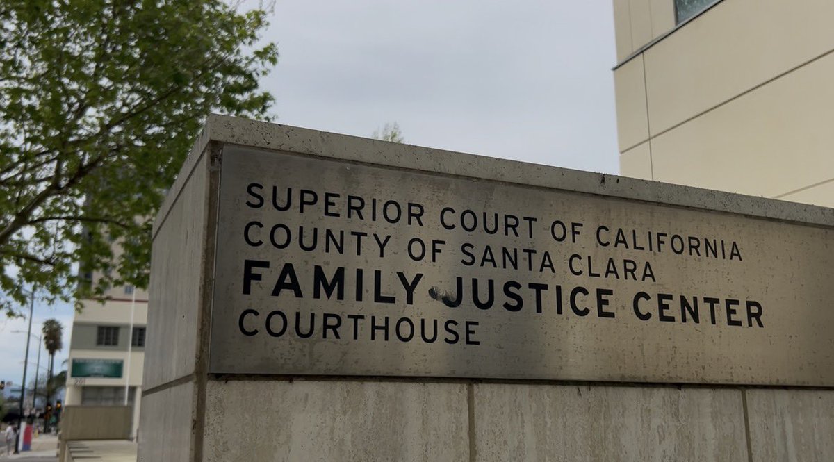 Cameras in Courtrooms! tweet media