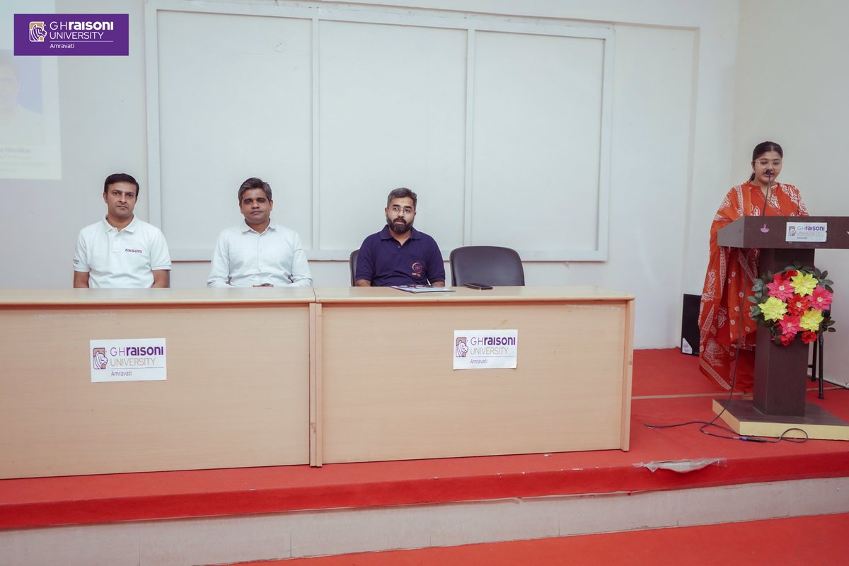 GH Raisoni University tweet media