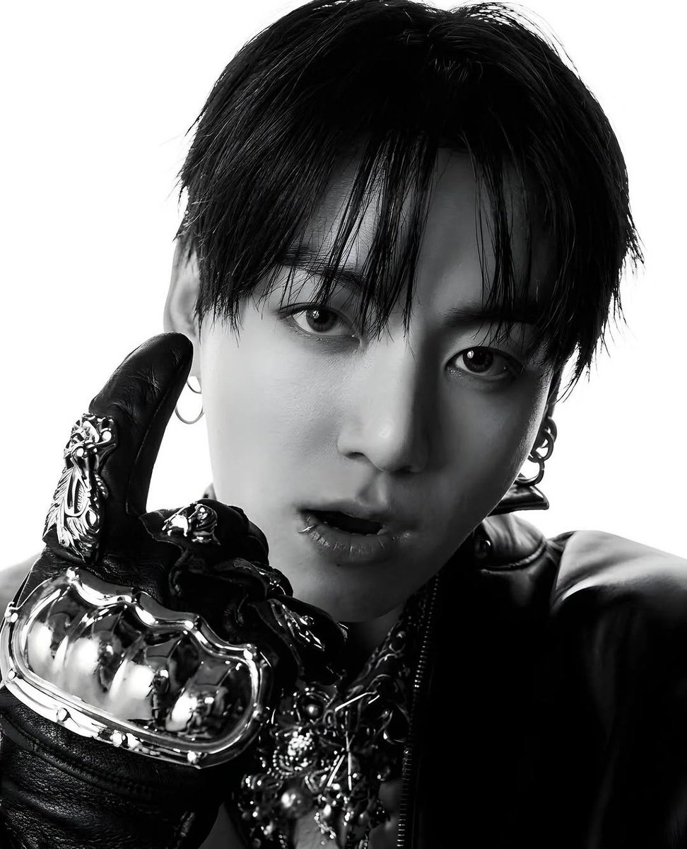 𝐦𝐧𝐢𝐣𝐮𝐧𝐠𝐤𝐨𝐨𝐤 tweet media