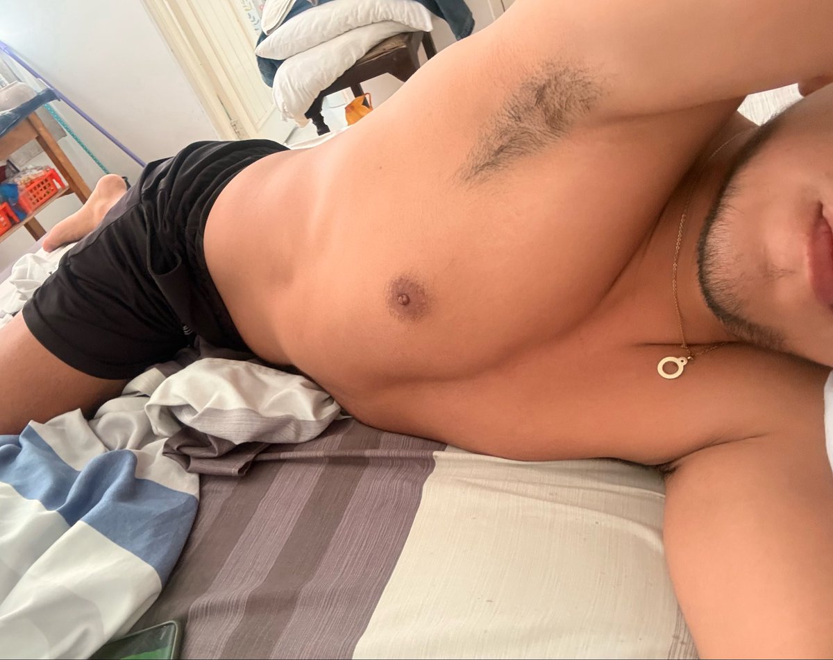 denielcbn's tweet photo. Fotos de marzo y recientes de abril…
Vamos por esos gains jaja 🫡💪 https://t.co/YWvFiAnjoG