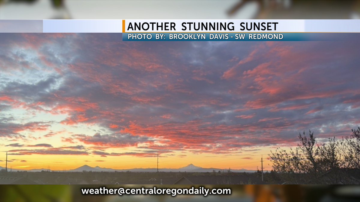 WenningWx's tweet image. Back-to-back gorgeous days and this trend is not over yet. Here are some viewer photos that we have received in the @CODaily weather center this week. Each one of these shows another beautiful view. Keep these weather pictures coming. #ORwx #Weather #Oregon #pics
