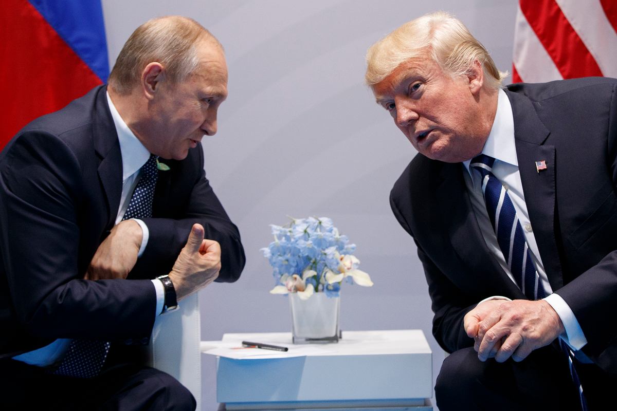 Prasówka - Jeśli kradniesz od jednego autora, to plagiat. Jeśli kradniesz od wielu, to są badania.

1. Trumpizm i Putinizm:
• Paula White-Cain, duchowa doradczyni prezydenta USA, porównała przed kamerami Donalda Trumpa do Jezusa. Sam polityk nie zaprzeczył.
– I panie