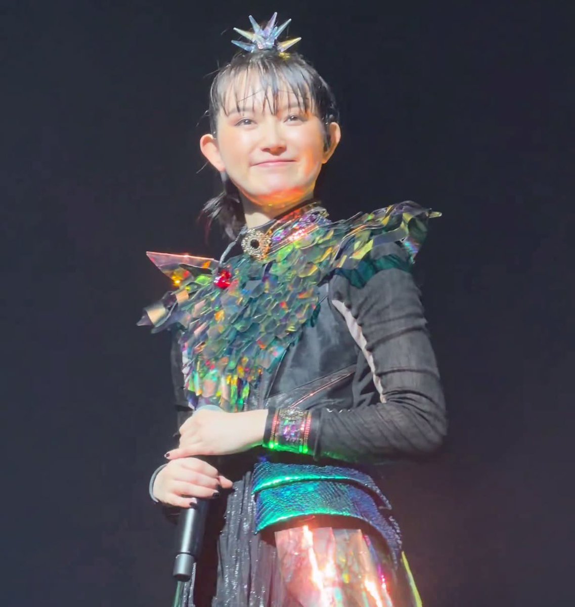 ripbabymetal's tweet photo. Look at her… shes so polite https://t.co/02ObFkdhEX