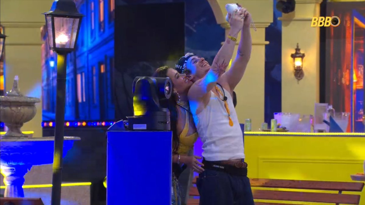 Central Reality tweet media