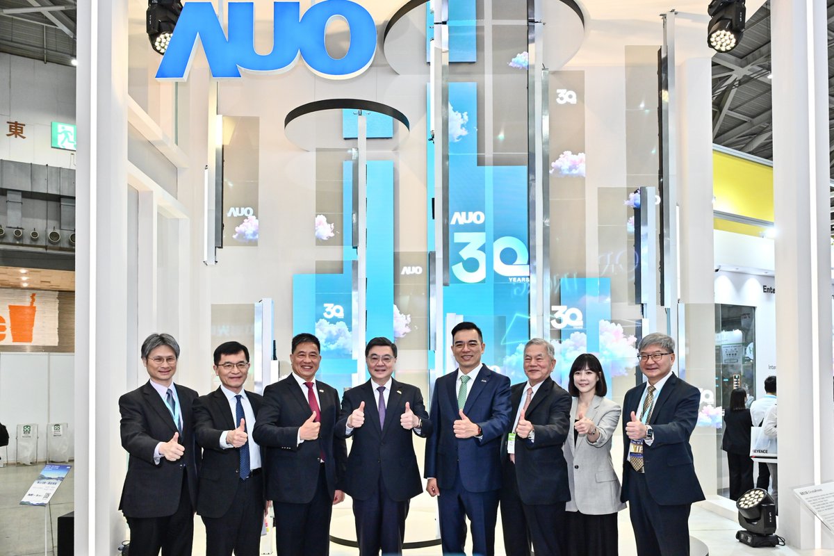 SiteTaiwanInfo's tweet photo. Le premier ministre Cho Jung-tai a assisté à la cérémonie d’ouverture du salon #TouchTaiwan 2026, le 8 avril à Taipei, et s’est engagé à poursuivre sa collaboration avec le secteur taïwanais des technologies d’affichage.
▶️Notre article : https://t.co/wedS0yilB5
📸EY https://t.co/tXS5naCRj0