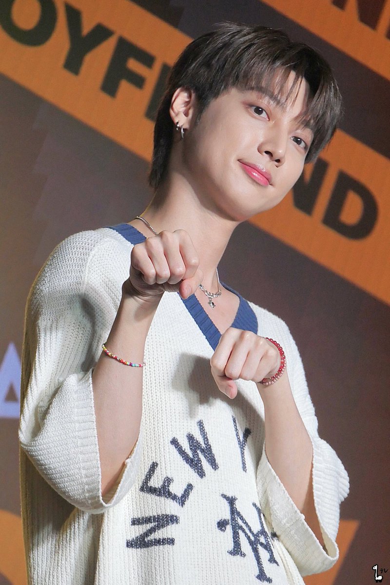 tere_asuka's tweet image. 2026.04.04②
#BOYFRIEND #YOUNGMIN &amp;amp; #KWANGMIN SPECIAL LIVE EVERYDAY IS FINE DAY

📍#FCLIVE_TOKYO_HALL 

#보이프렌드 #クァンミン #광민 
#쌍둥이 #双子

@KM__950424