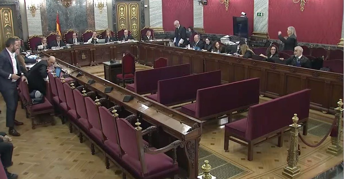 Marta Castro tweet media