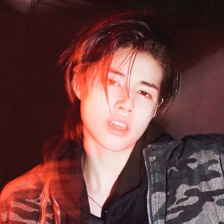 임루이 이 착장 존나 이쁨