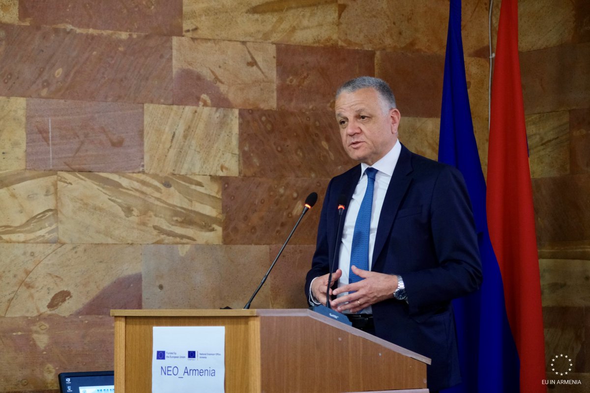 EU Armenia tweet media