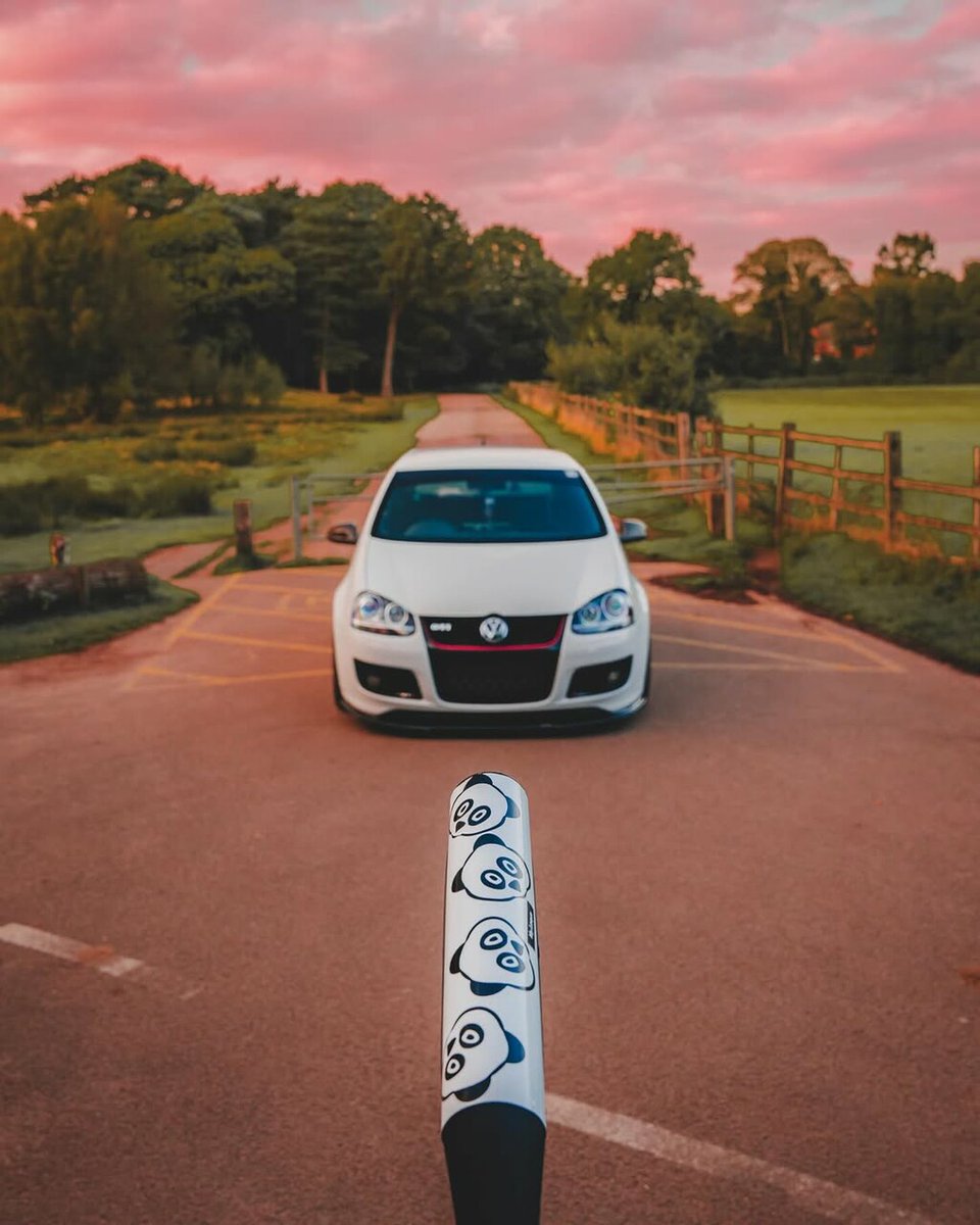 My_Loque's tweet image. Stays safe.

Thanks to @candymk5gti proves protection can be part of the aesthetic.

Clean MK5. Panda lock. Maximum security.

Build yours → MyLoque.com

#MyLoque #GTIMK5 #CarSecurity #CustomMods #AntiTheft #VWScene