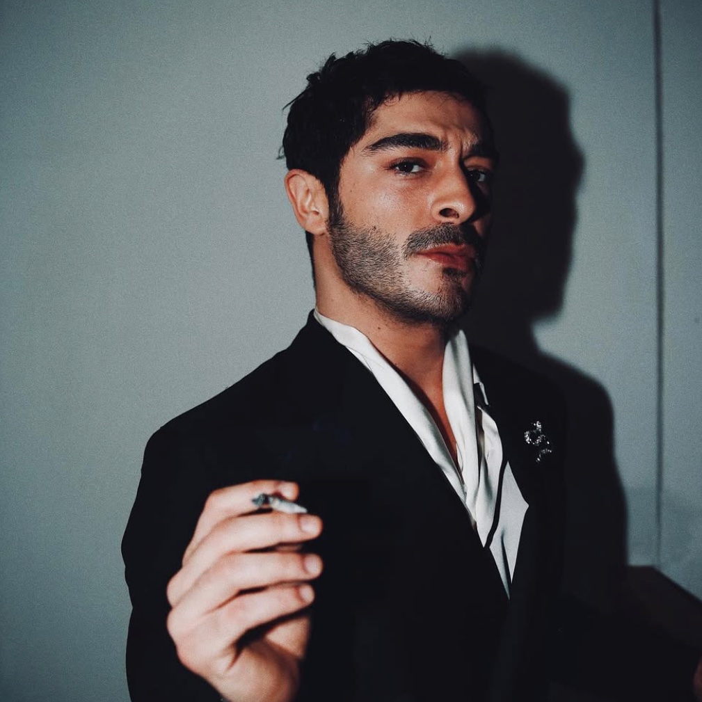 Boşuna Tıklama tweet media