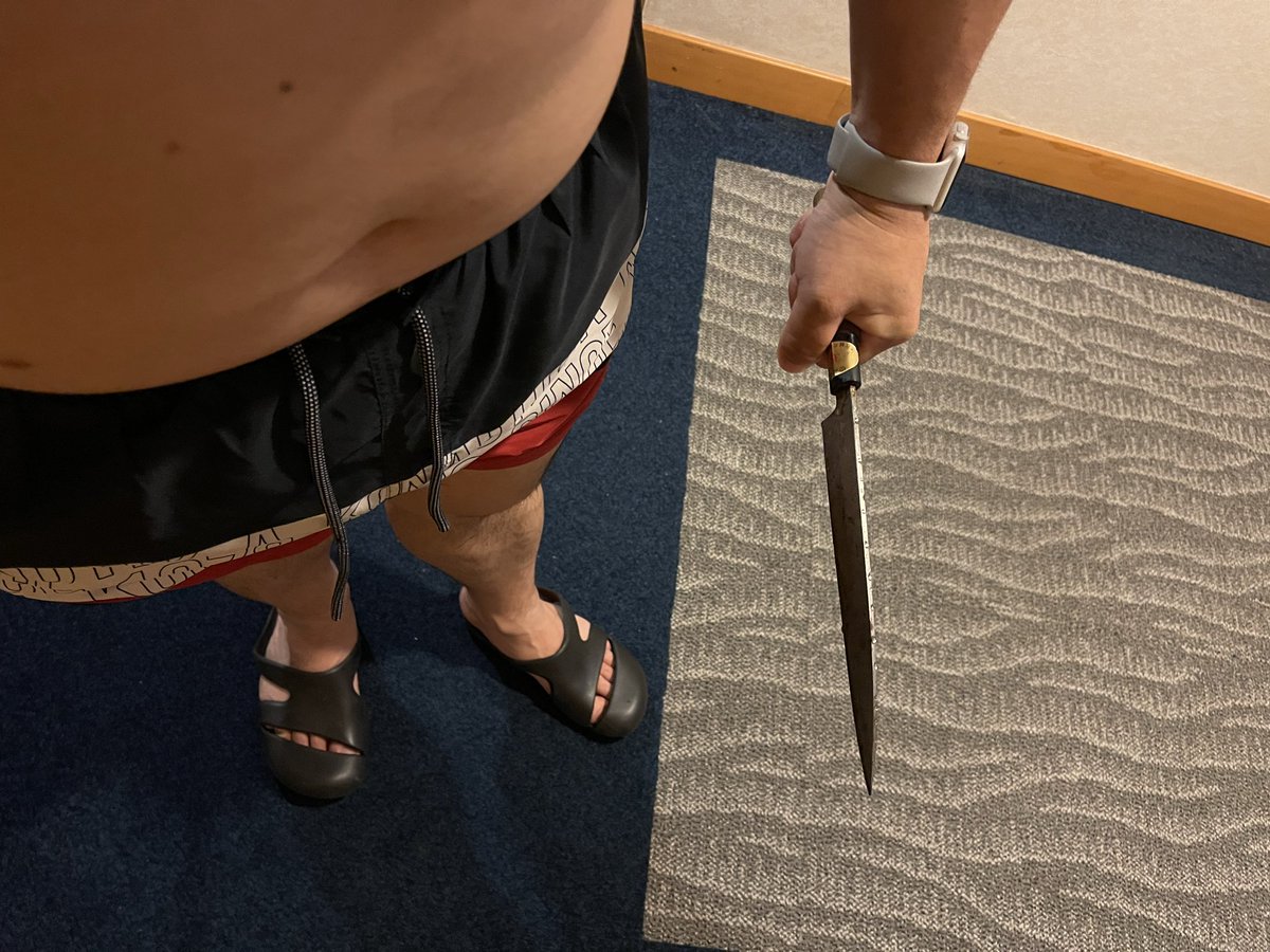 秀@住所固定無職のサブ垢 tweet media