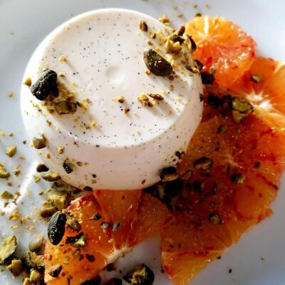 MichelinGuideUK's tweet image. Delicious steamed chocolate, prune and walnut pudding at The Blaise Inn

#BibGourmand #Bristol 

More details here: guide.michelin.com/gb/en/south-gl…