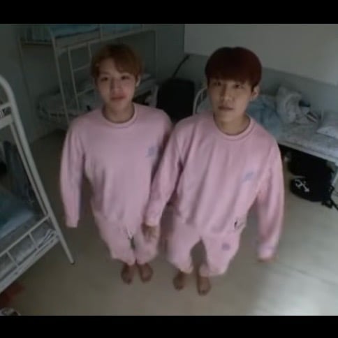 따비 tweet media