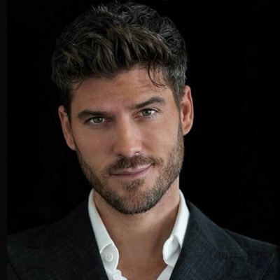 Maria Culver *Parody* tweet media