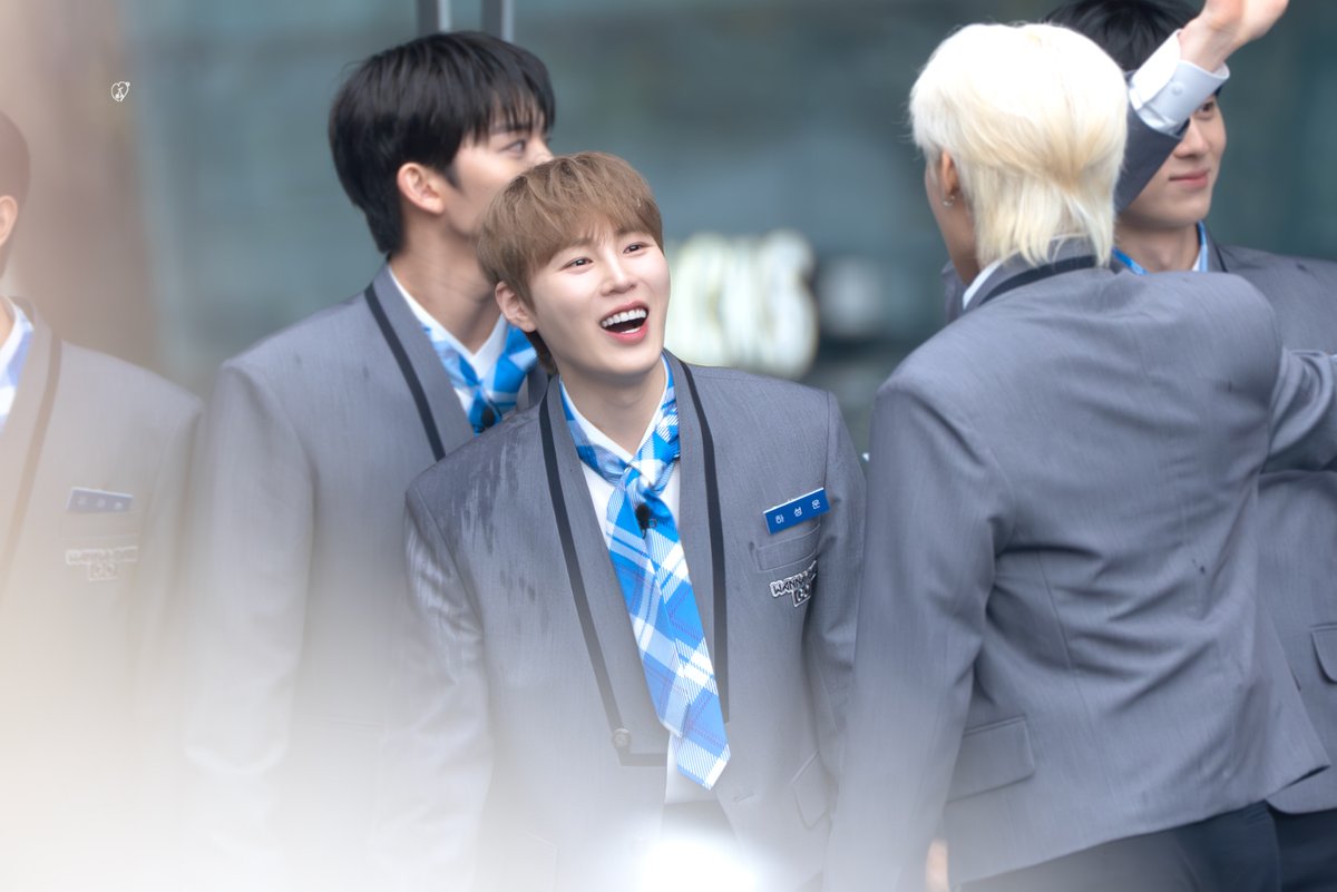 hsw_cherryya's tweet photo. 260406  

동생 쪼아😆
행복한 ㄱㅇㅈ(ᐡ• ˕ •ᐡ  )୭ ⁾⁾

#하성운
#HASUNGWOON
#워너원고_백투베이스
@gooreumseng https://t.co/L4qWbkitje