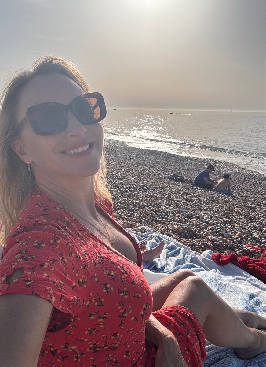 Sophie Blake tweet media