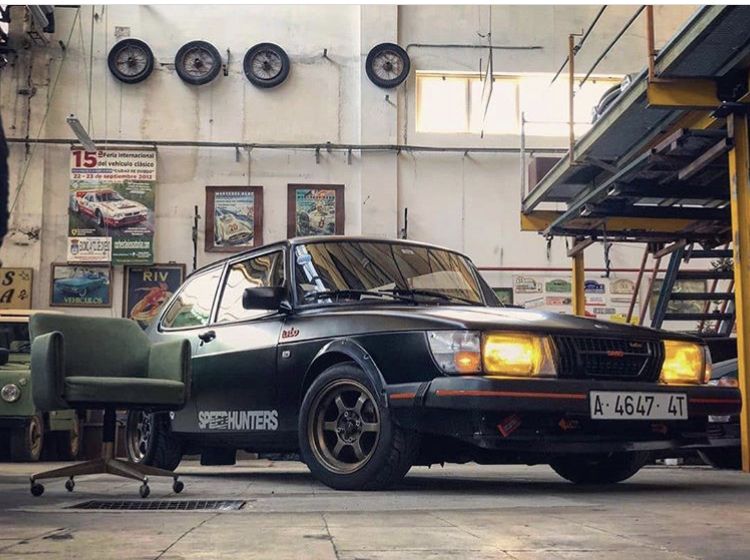 clubsaabespana's tweet image. Tiene pinta de taller, pero yo lo veo como la casa perfecta.

#Saab #Motor