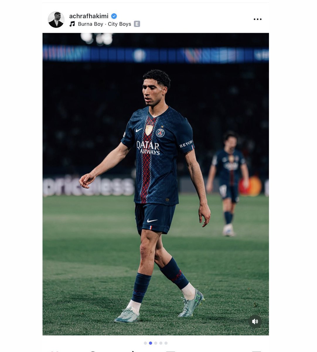 1BENNY7G's tweet photo. Achraf Hakimi’s new IG post. “City Boys” by Burna Boy! 🔥 https://t.co/eXCpFALQ54