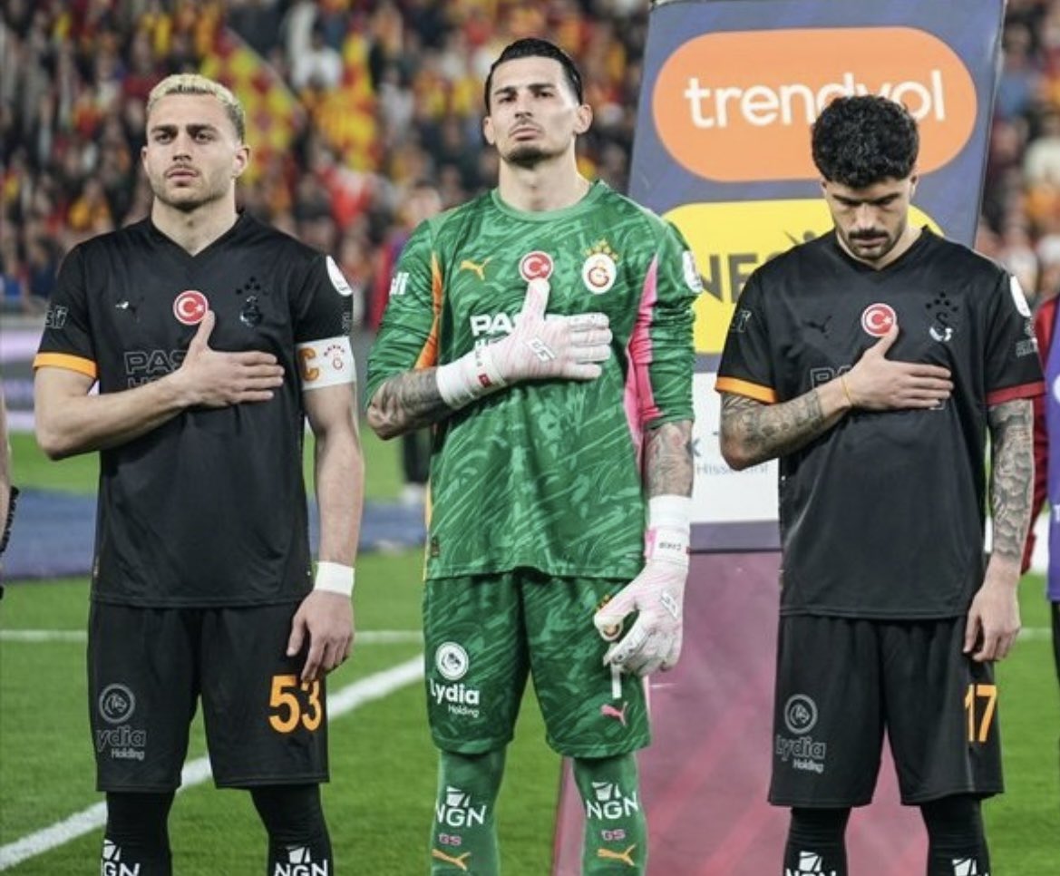 adam öldürmedikleri sürece arkalarındayım kimi öldürdüklerine bağlı olarak yine arkalarındayım