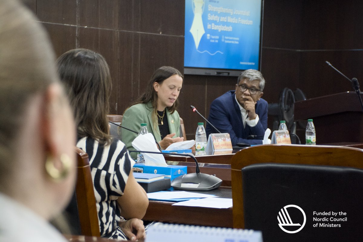 SwedeninBD's tweet image. Strengthening a free &amp;amp; inclusive press in Bangladesh. 

Nordic Embassies 🇸🇪🇩🇰🇳🇴, @NSU &amp;amp; @bdigitallyright  held a seminar on safety, OPSEC &amp;amp; gender‑specific risks for journalism students. 

Supporting future reporters to work safely &amp;amp; fearlessly. 

#FreePress  #DigitalSecurity