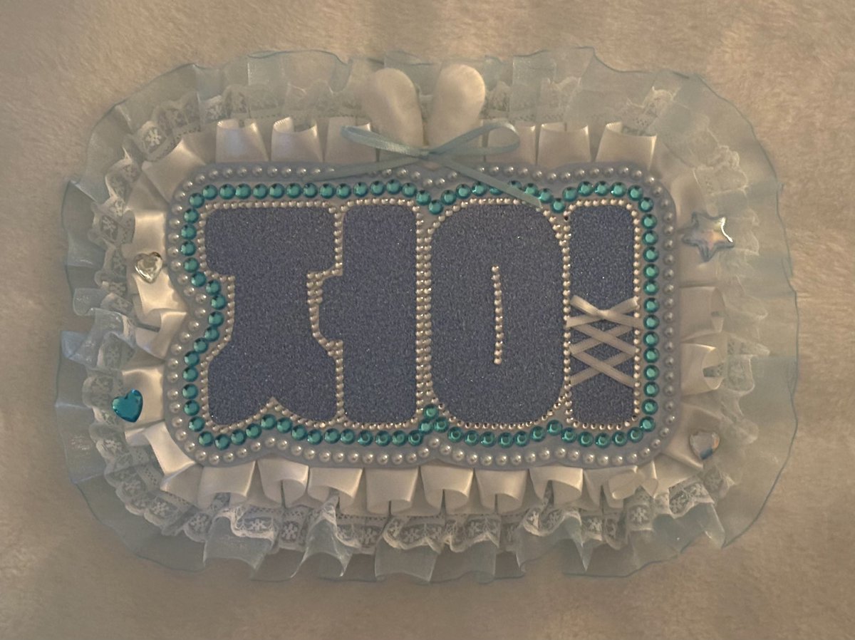 𝐘𝐨𝐮’𝐫𝐞_𝐛𝐨𝐚𝐝☁️네임보드 커미션 tweet media