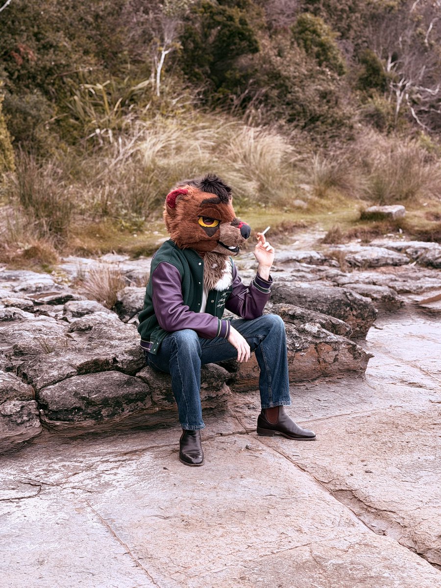 OtterJulius's tweet photo. Do you know a spot? ‘Cause I sure do! https://t.co/Q9lA82ijEQ