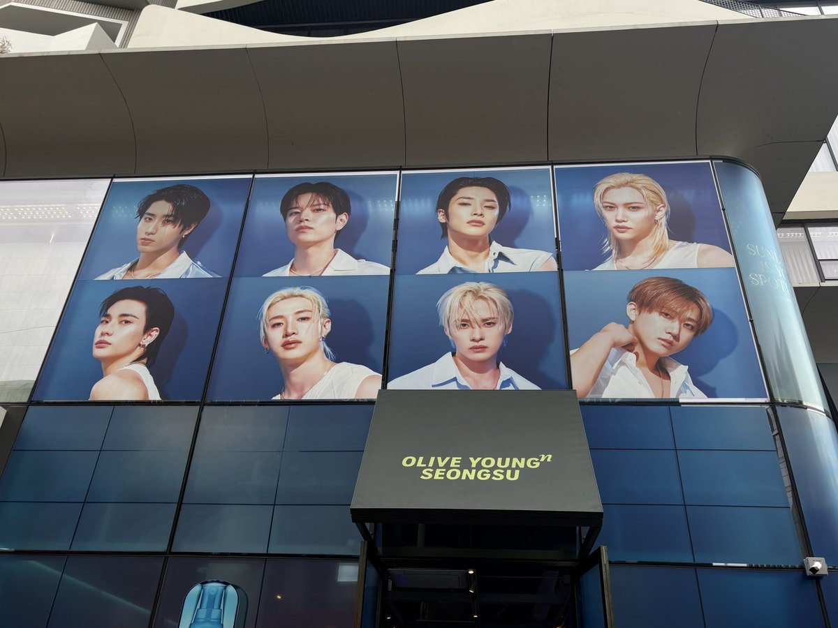 희나리 tweet media