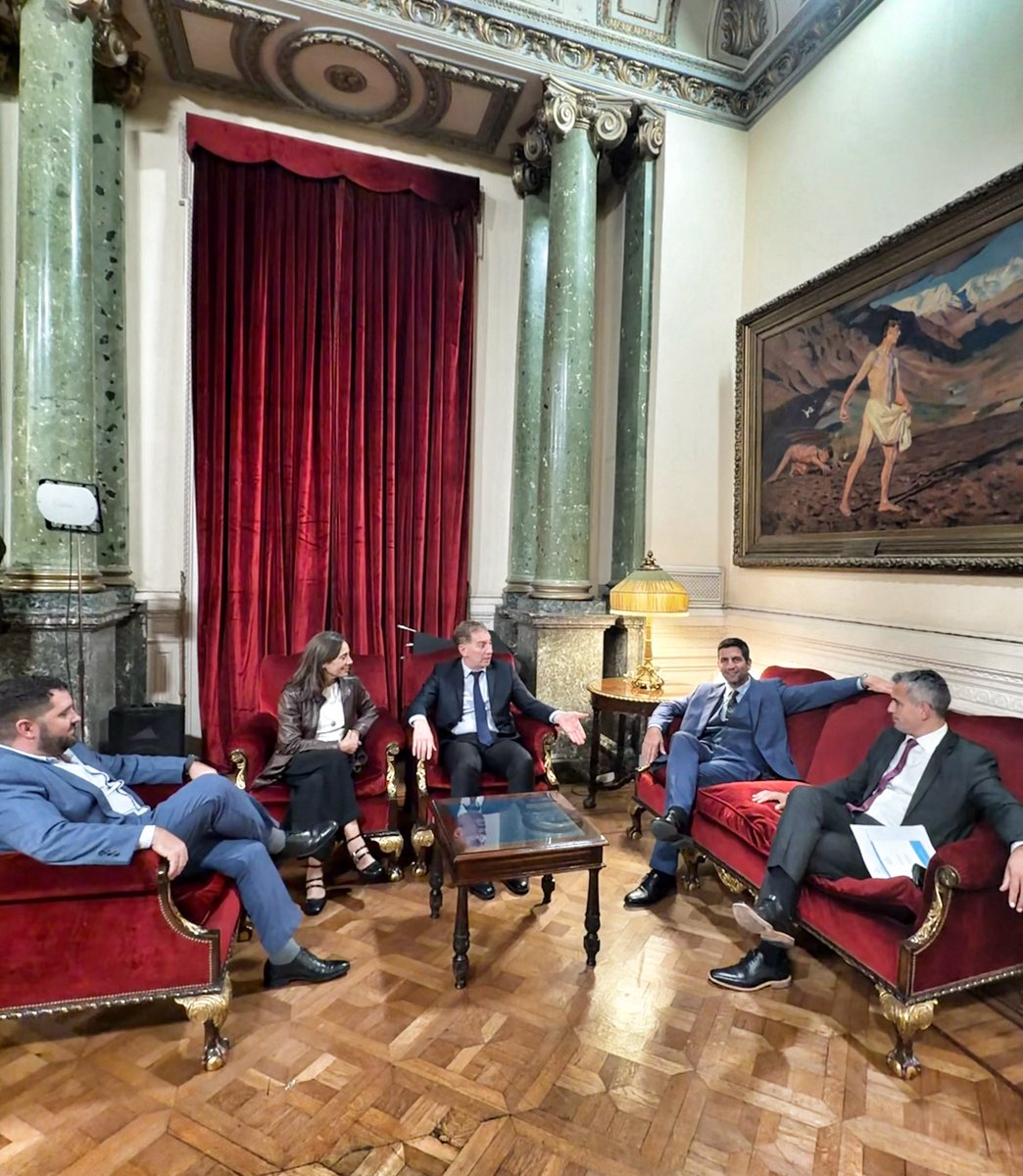 Manuel Quintar tweet media