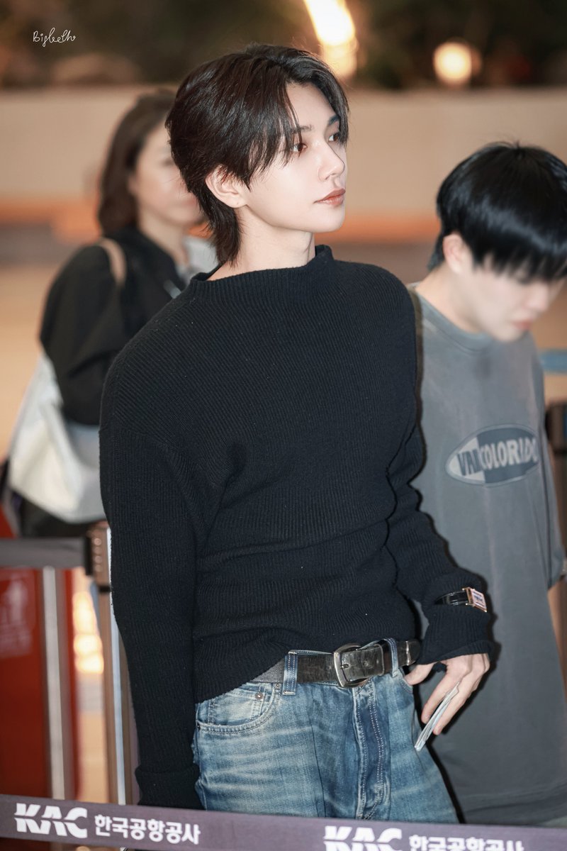 Bigteeth tweet media