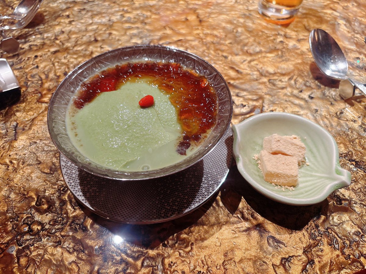 ๑ŐωŐ๑ tweet media