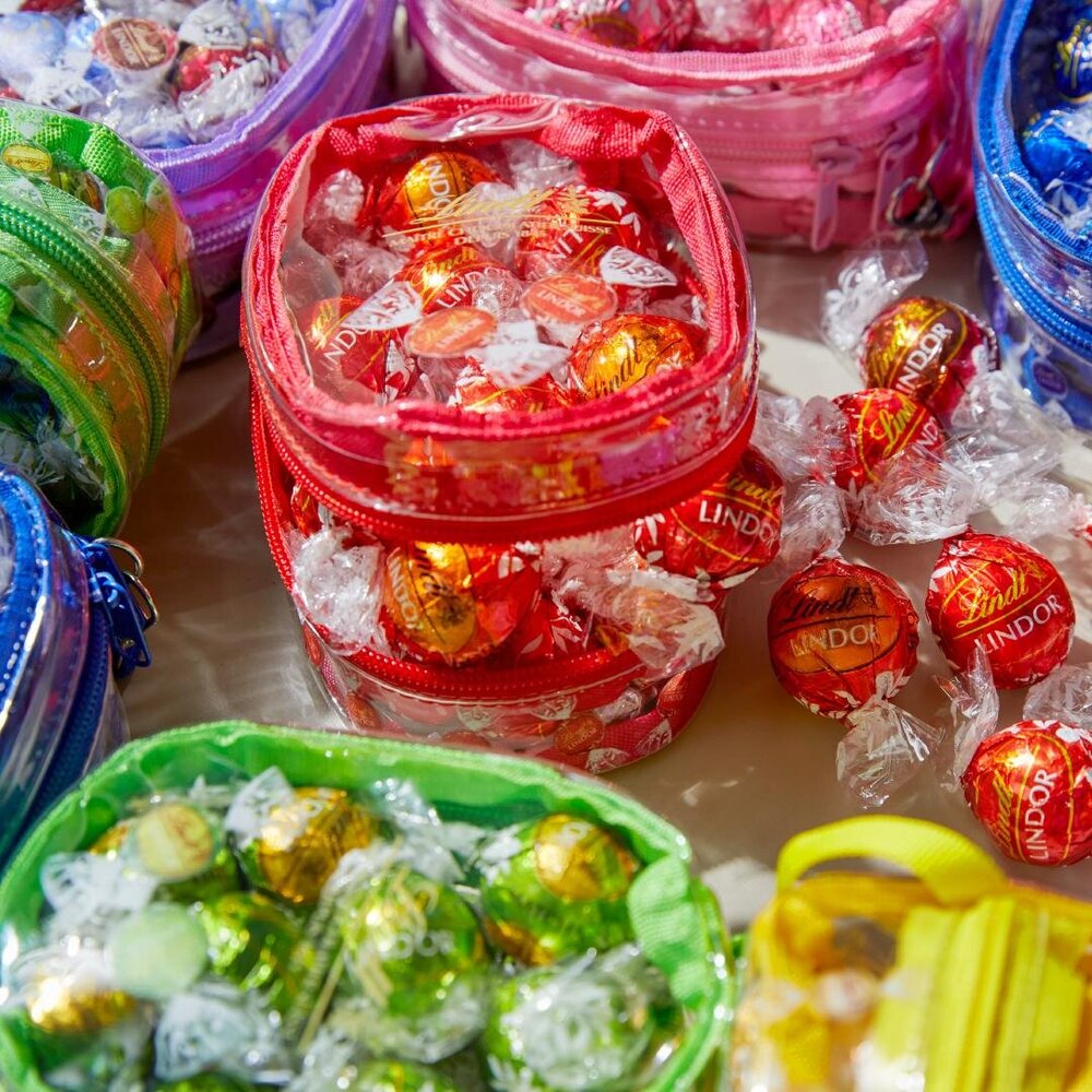 Fashion Press tweet media